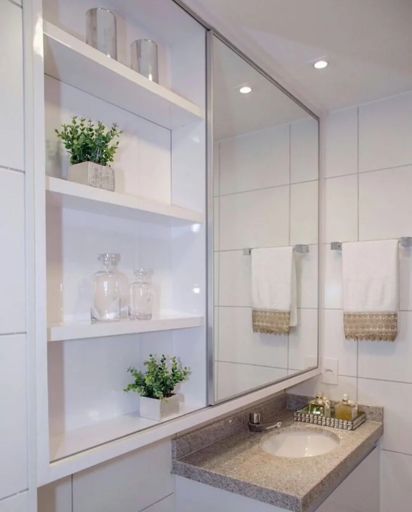 46 Small Bathroom Organization and Storage Solutions for Fall