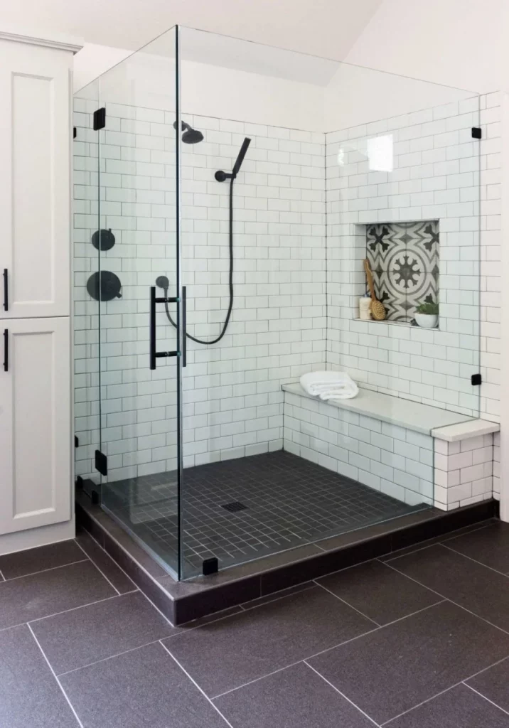 41 Small Bathroom Shower Tile Ideas: Stylish Designs for Compact Spaces