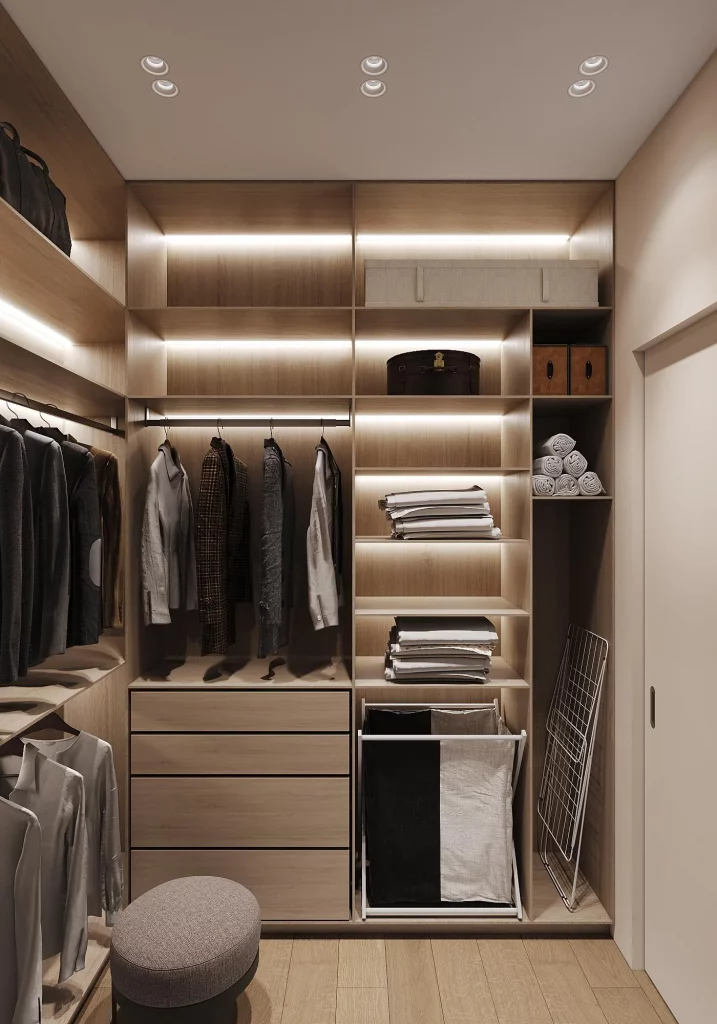 43 Small-Space Walk-In Closet Organization Ideas to Try This Season