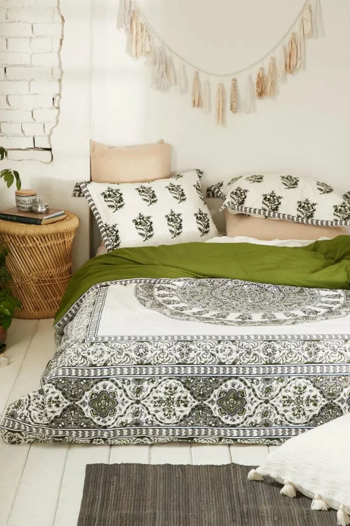 48 Modern Bedroom Organization Ideas For Small Spaces