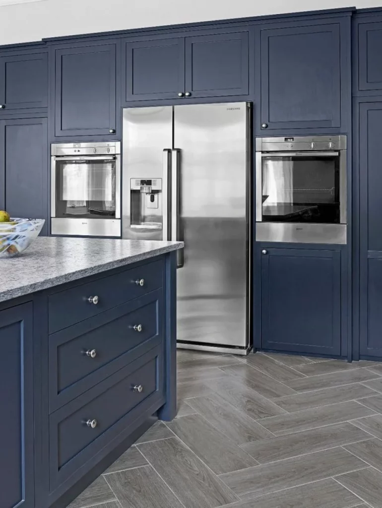 45 Dark Blue Kitchen Design Ideas to Fall 2026 Season
