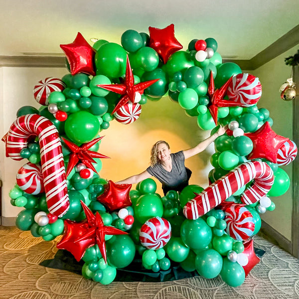 Large Red, Green, and White Balloon Wreath with Festive Accents Large Red, Green, and White Balloon Wreath with Festive Accents — Christmas Balloon Garland