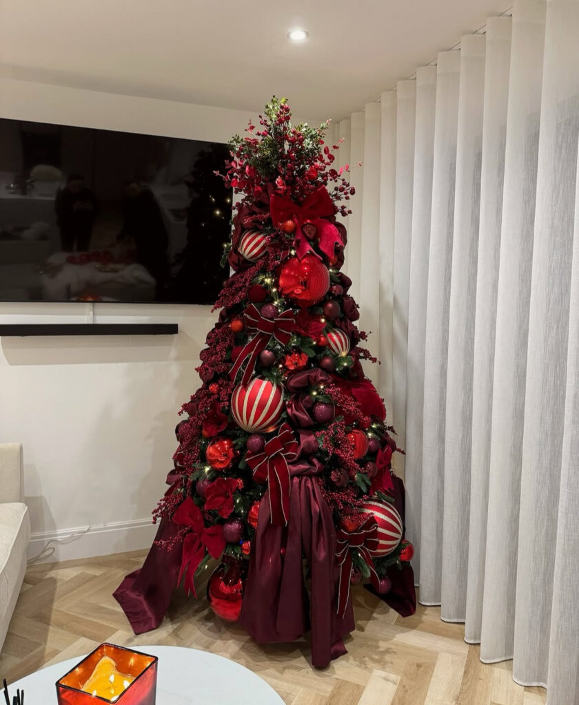 Burgundy Christmas Tree Ideas for a Luxe Holiday