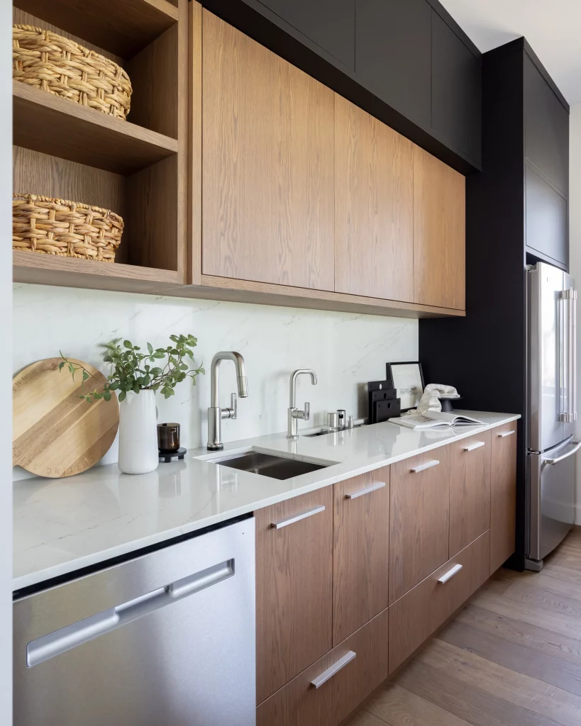 34 Minimalist White Oak Kitchen Ideas for a Warm and Modern Home