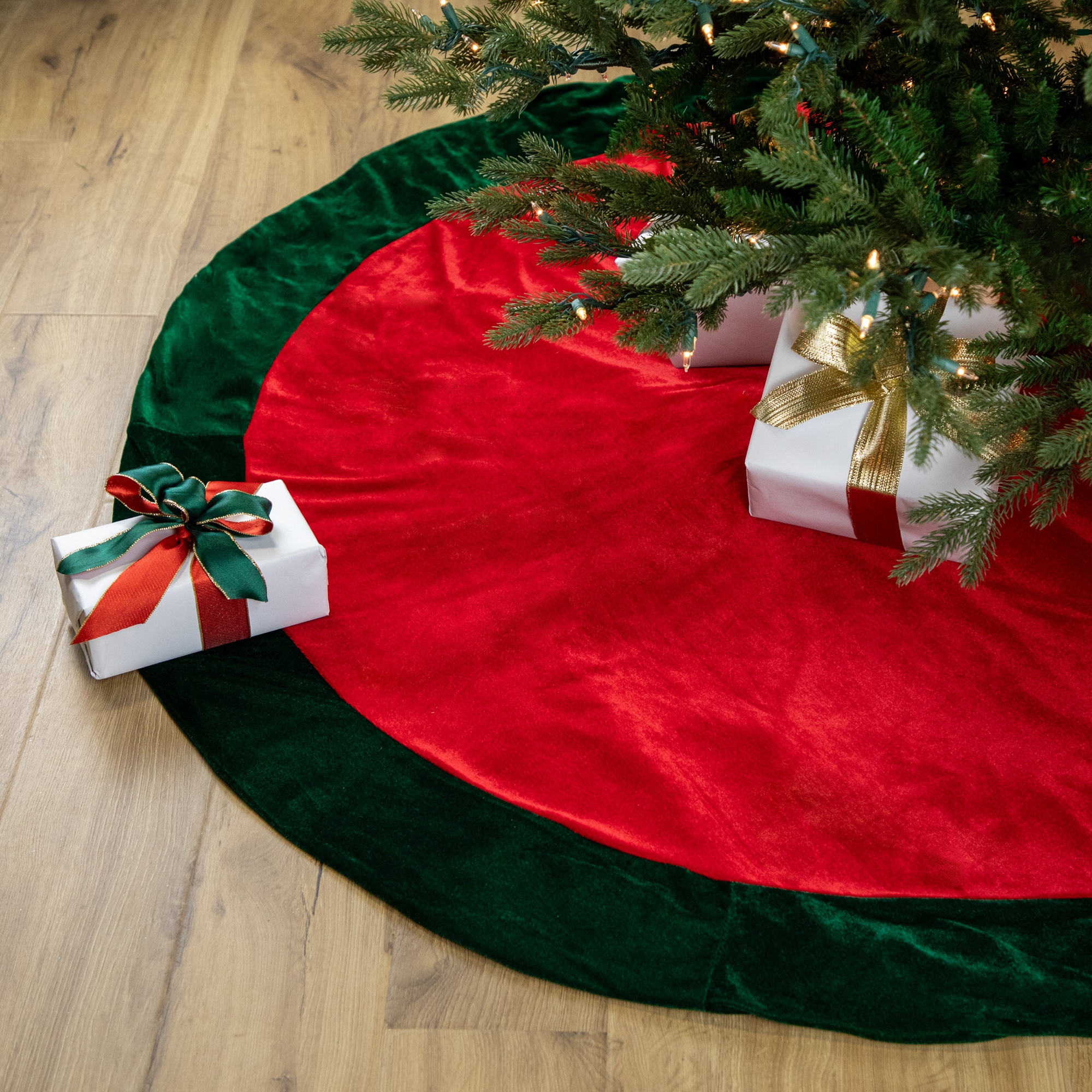 Northlight 60-in Red Tree skirt in the Christmas Tree Skirts & Collars department at Lowes.com