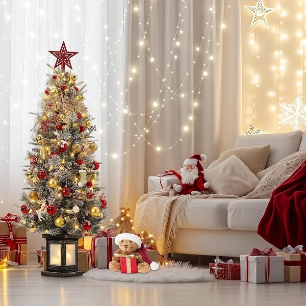 Ornately Decorated Christmas Tree with Integrated Fairy Lights Ornately Decorated Christmas Tree with Integrated Fairy Lights — Christmas Fairy Lights Living Room
