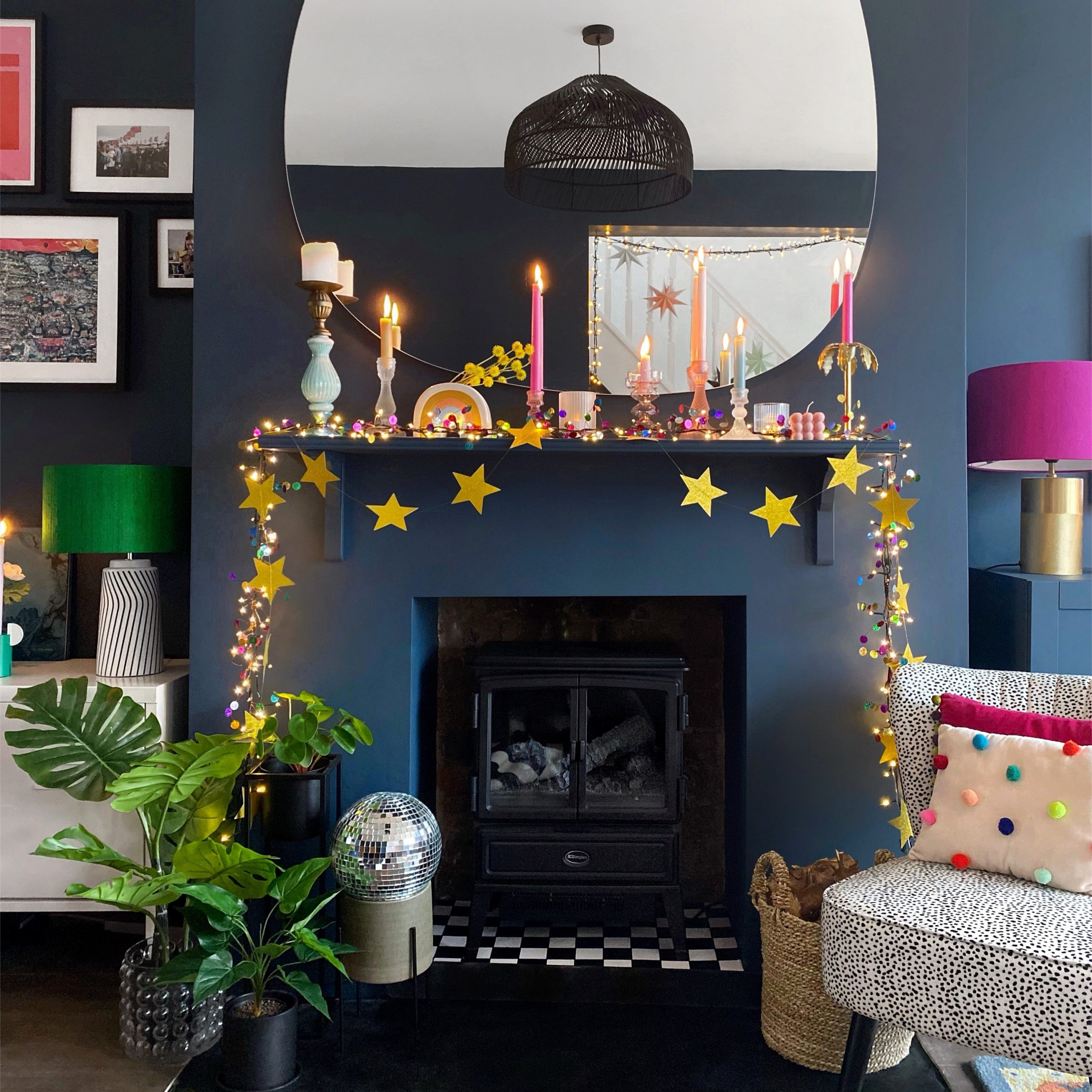 Eclectic Fireplace with Star Garland and Colorful Fairy Lights Eclectic Fireplace with Star Garland and Colorful Fairy Lights — Christmas Fairy Lights Living Room