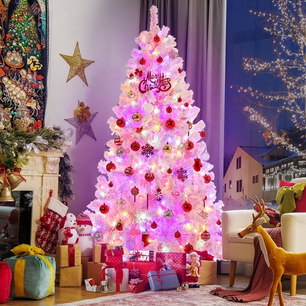 Traditional Pink Christmas Tree with Festive Stockings — Pink Christmas Decor