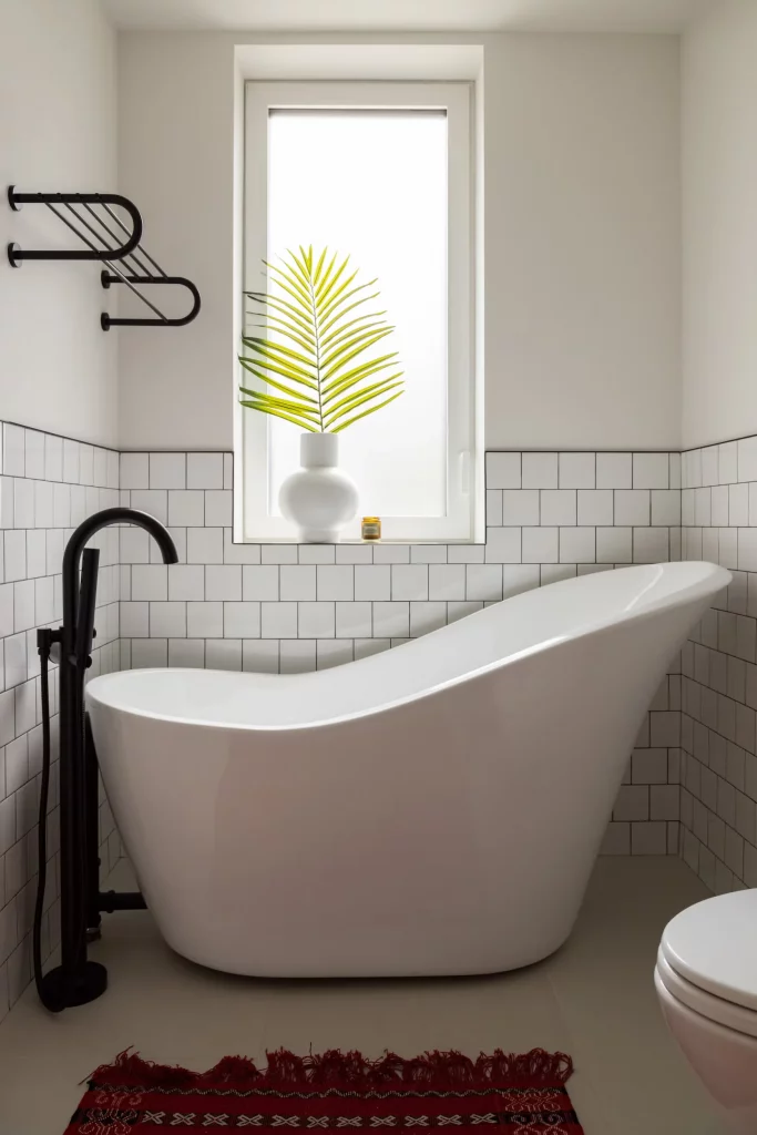 45 Elegant Small Bathroom Design Ideas For Modern Homes