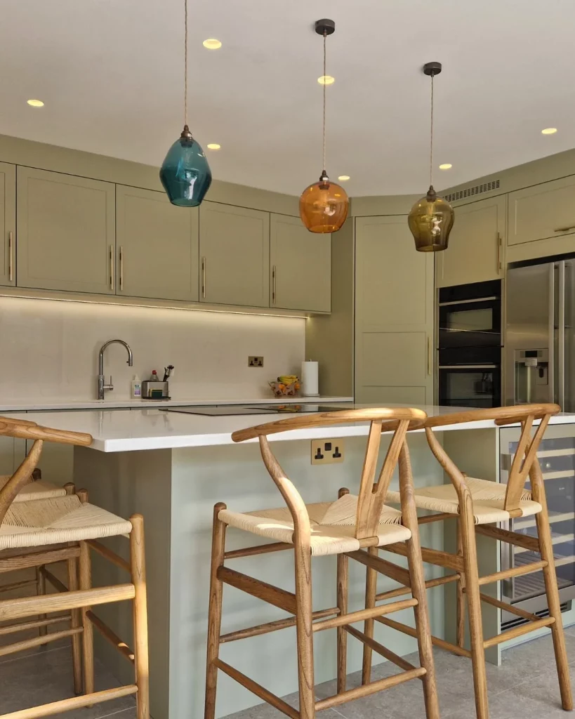 32 Sage Green and Cream Kitchen Ideas for a Soft, Stylish Home