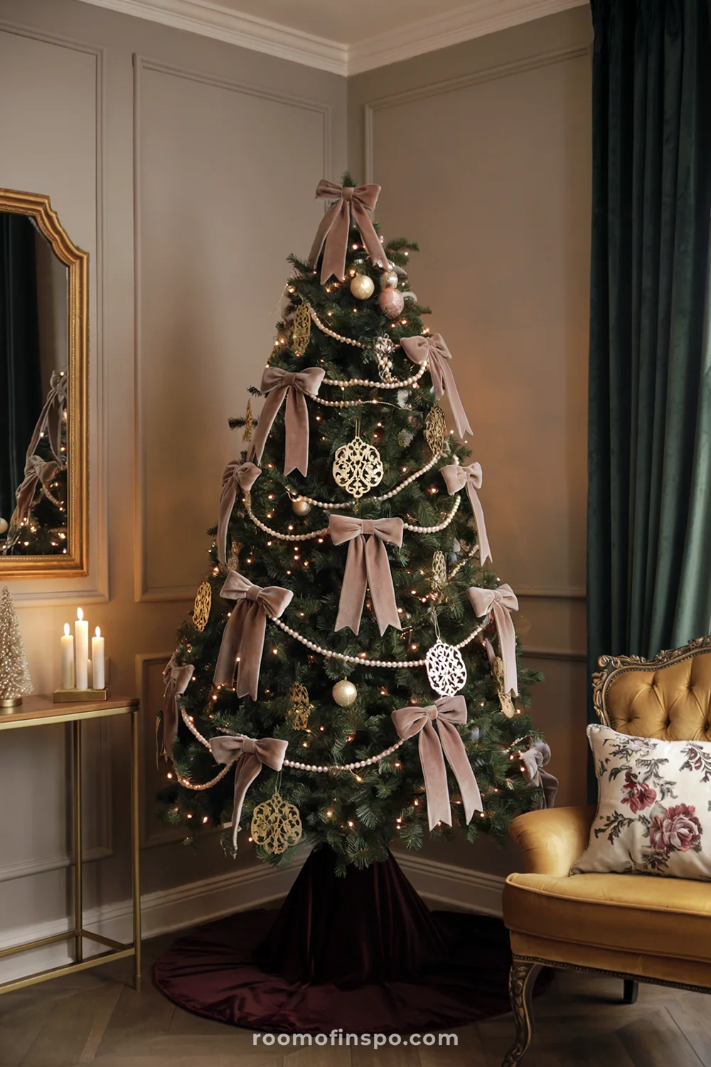 Glamorous Tree with Blush Pink Velvet and Pearl Garlands Glamorous Tree with Blush Pink Velvet and Pearl Garlands — Christmas Tree Trends 2026
