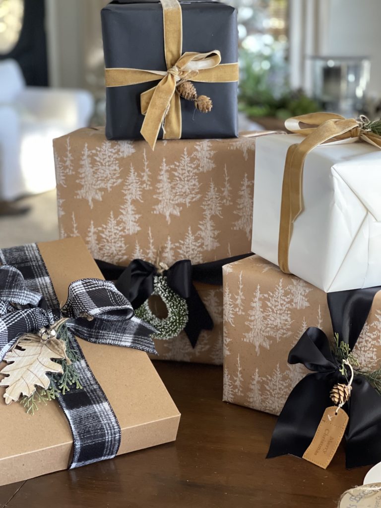 Modern Rustic Stacked Gifts with Velvet Ribbon and Mini Wreaths — Christmas Gift Wrapping