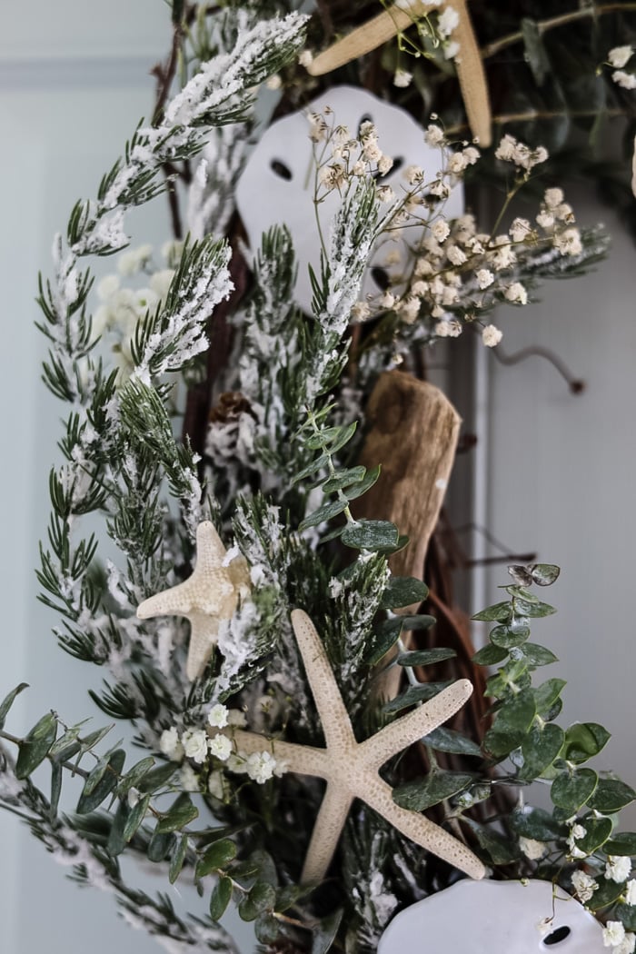 Doorway Entry Visual Idea Doorway Entry Visual Idea — Coastal Christmas Decor