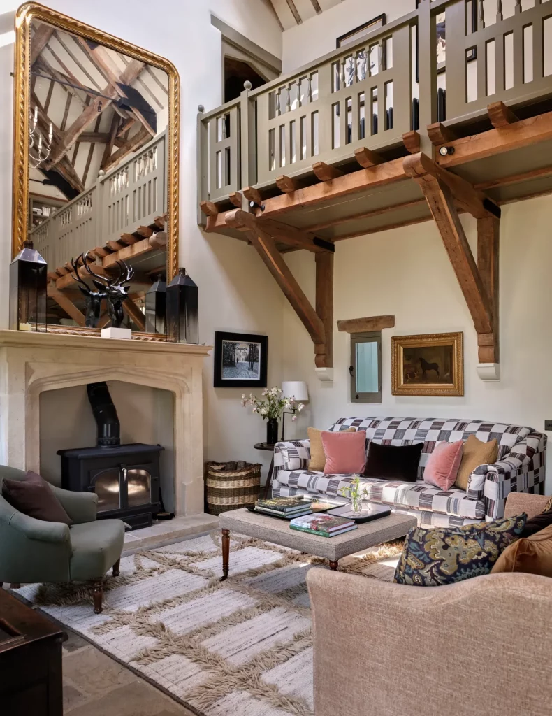 40 Beautiful and Creative Living Room Sofa Designs for a Stylish Home