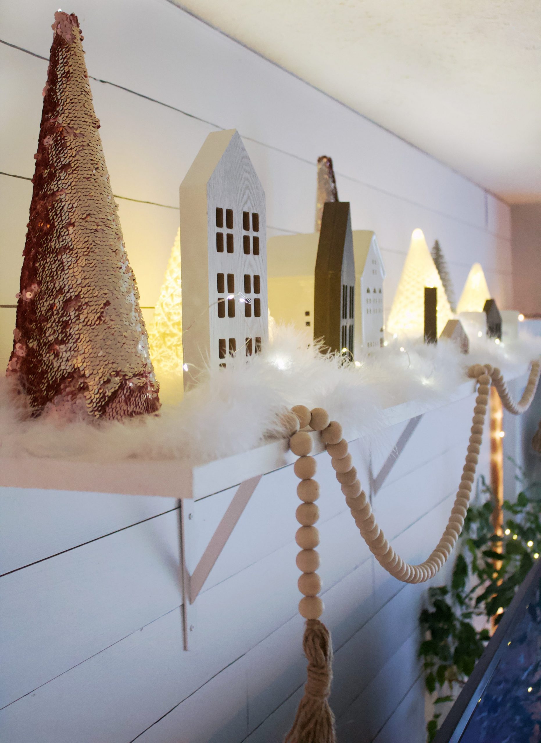 Modern Rustic Shelf with Sequin Tree and Fairy Lights Modern Rustic Shelf with Sequin Tree and Fairy Lights — Christmas Shelf Decor