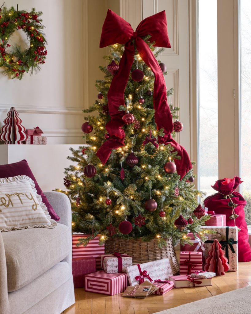 1001 TVs--Transform Your Home into a Christmas Wonderland: 2026 Decoration Trends & Ideas