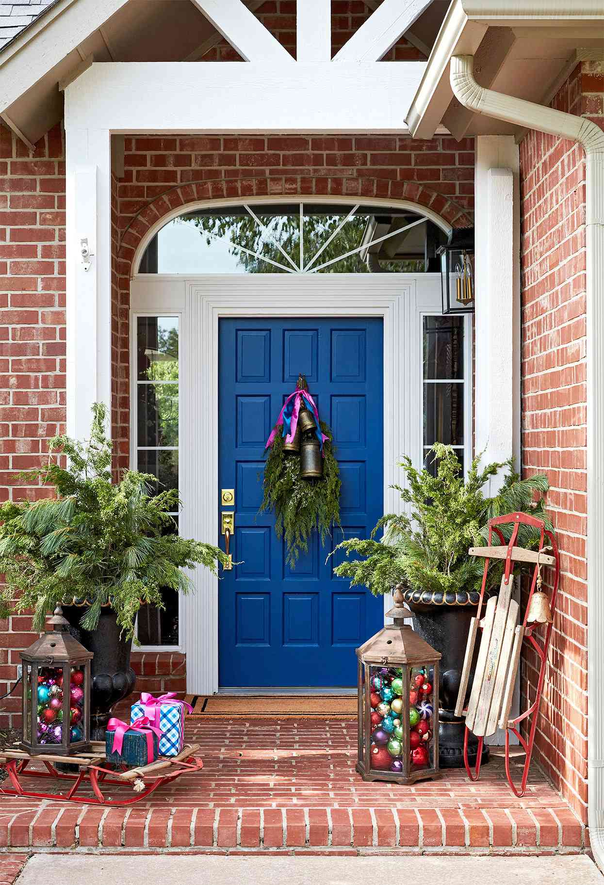 Front Door Visual Idea Front Door Visual Idea — Christmas Front Door Decor