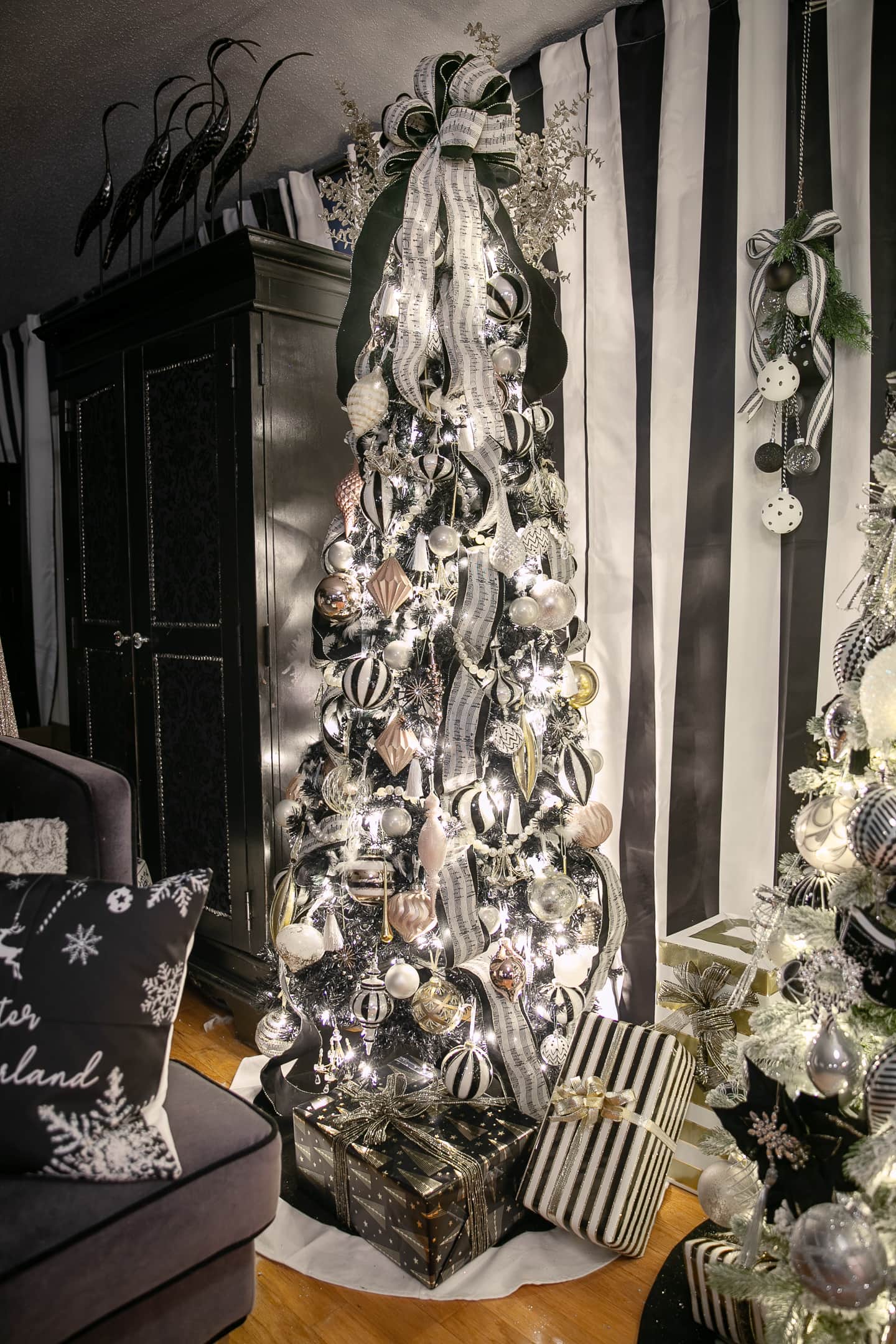 Black and White Striped Backdrop for Christmas Tree — White Christmas Tree Decor