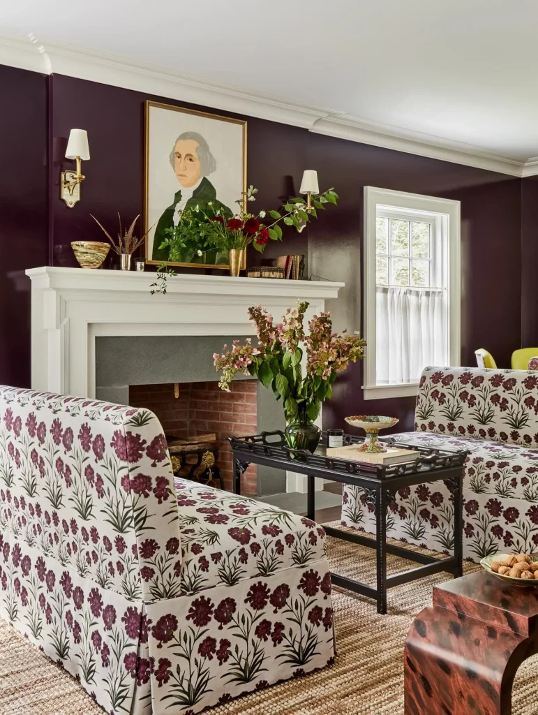 34 Aubergine Living Room Ideas for a Stylish Modern Home