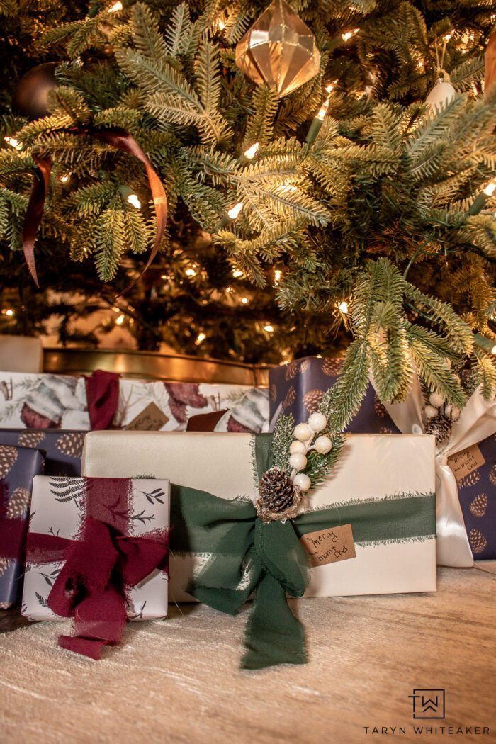 Cozy Gifts Under the Tree with Natural Pinecone and Cotton Accents — Christmas Gift Wrapping