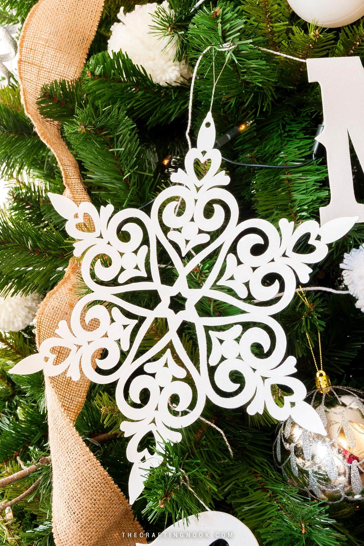 Hang an Intricate DIY Paper Snowflake Ornament — DIY Christmas Decor