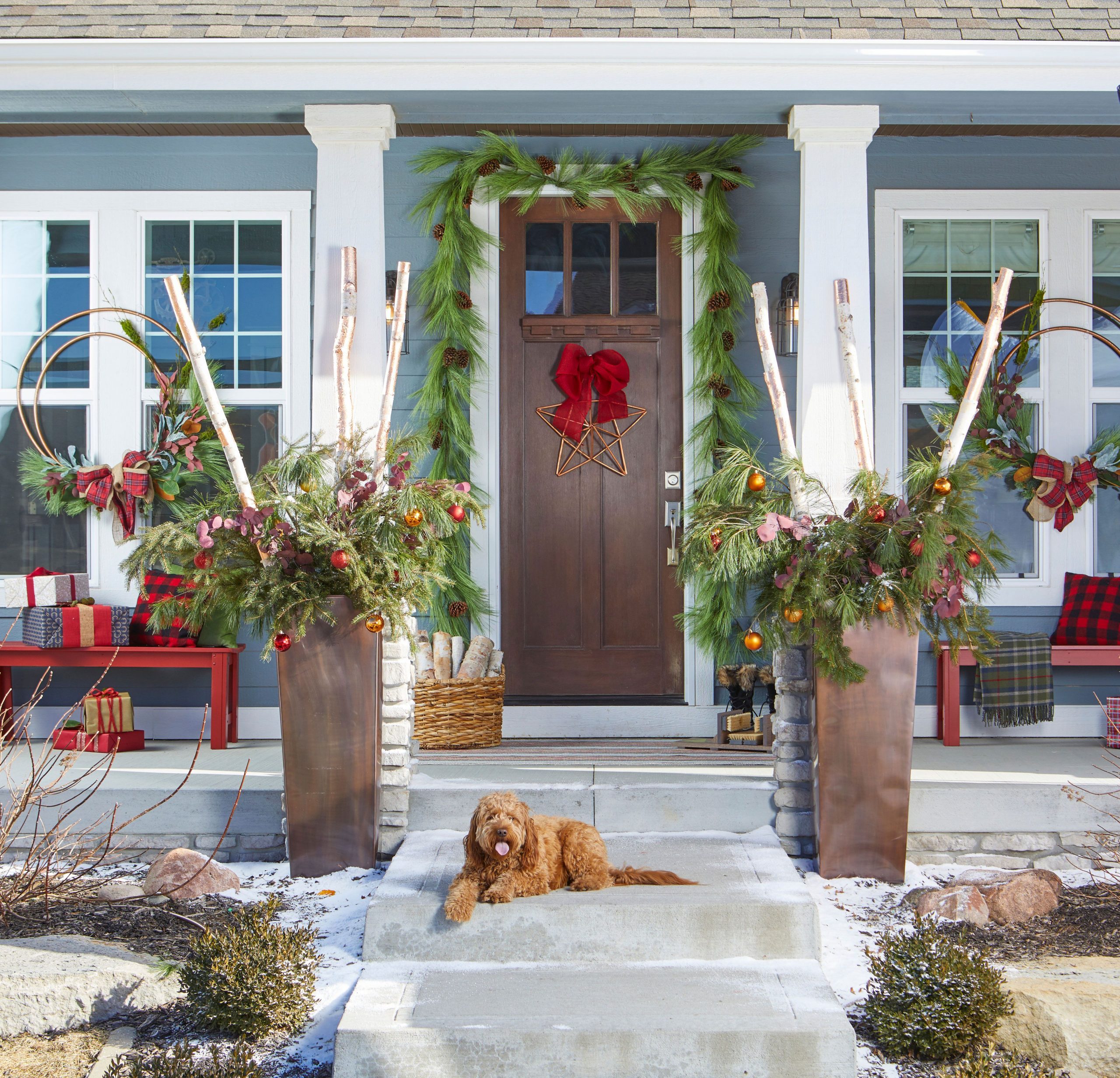 Farmhouse Entryway with Blue Facade and Birch Logs Farmhouse Entryway with Blue Facade and Birch Logs — Christmas Porch Decor