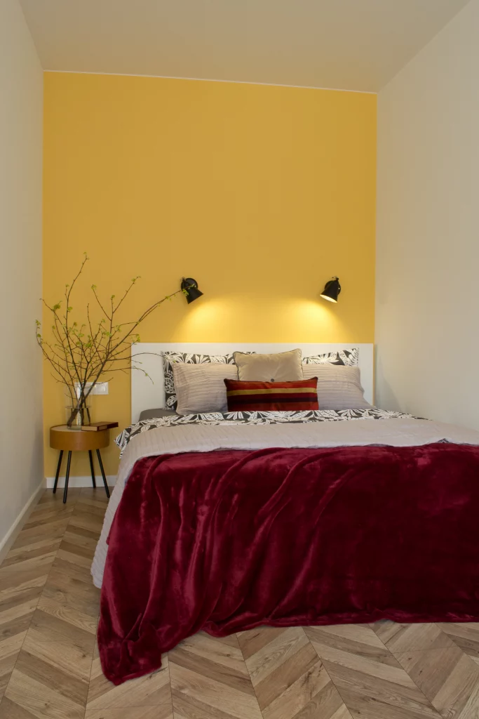 35 Color Drenching Bedroom Ideas for a Modern Home