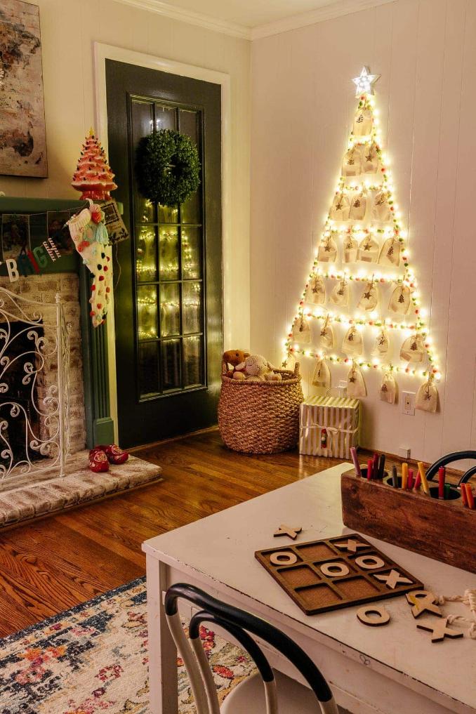 Wall-Mounted Advent Calendar Bag Christmas Tree — Alternative Christmas Trees