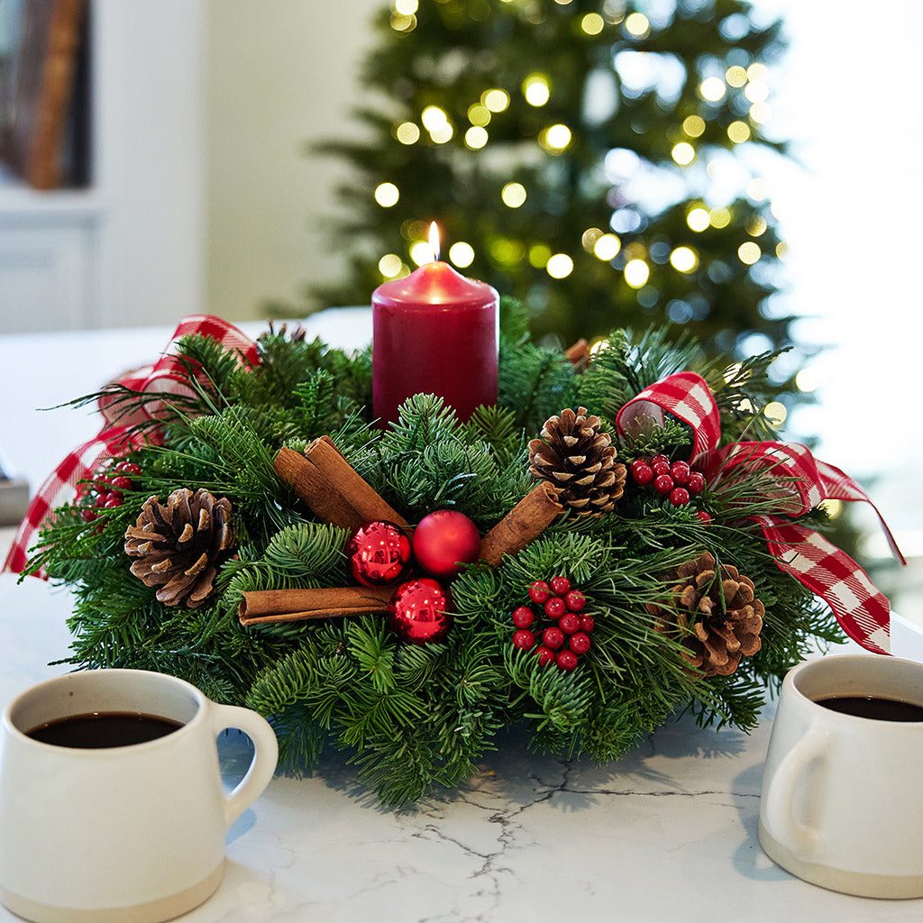 Rustic Evergreen Wreath with Red Candle and Plaid — Christmas Centerpiece