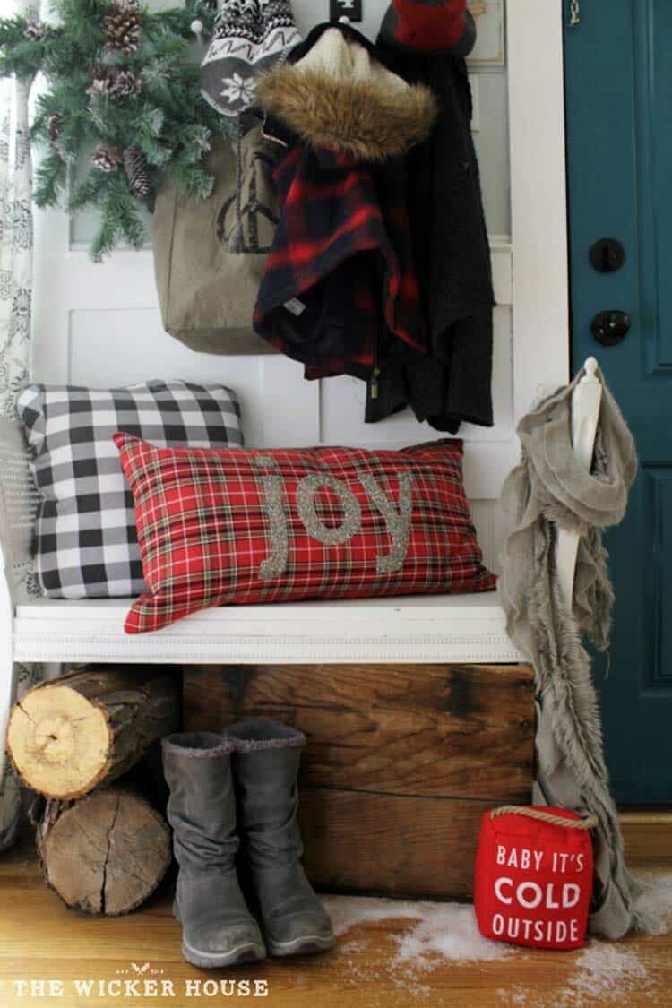 Cozy Entryway Bench with Plaid Pillows and Christmas Touches Cozy Entryway Bench with Plaid Pillows and Christmas Touches — Christmas Entryway Decor