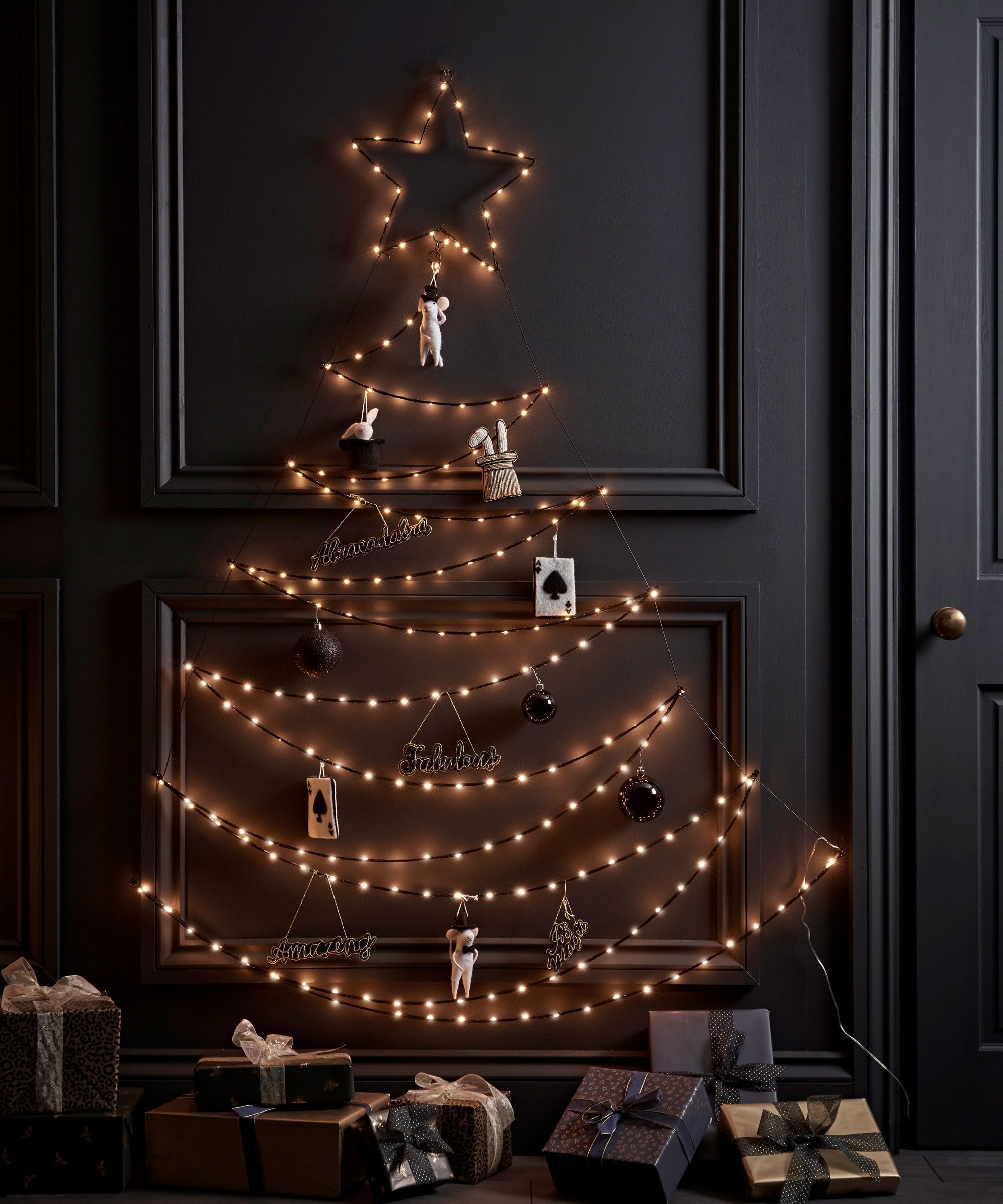 Minimalist Wall Christmas Tree Made of Lights — Christmas Lights Indoor