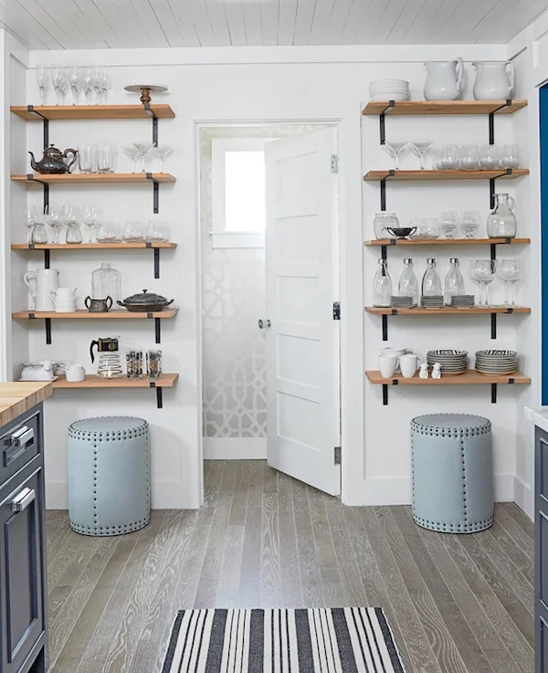 39 Stylish Modern Kitchen Ideas with Decorative Open Shelving