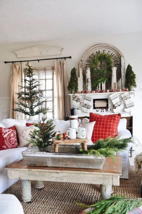 Tabletop Farmhouse Christmas Tree Display Tabletop Farmhouse Christmas Tree Display