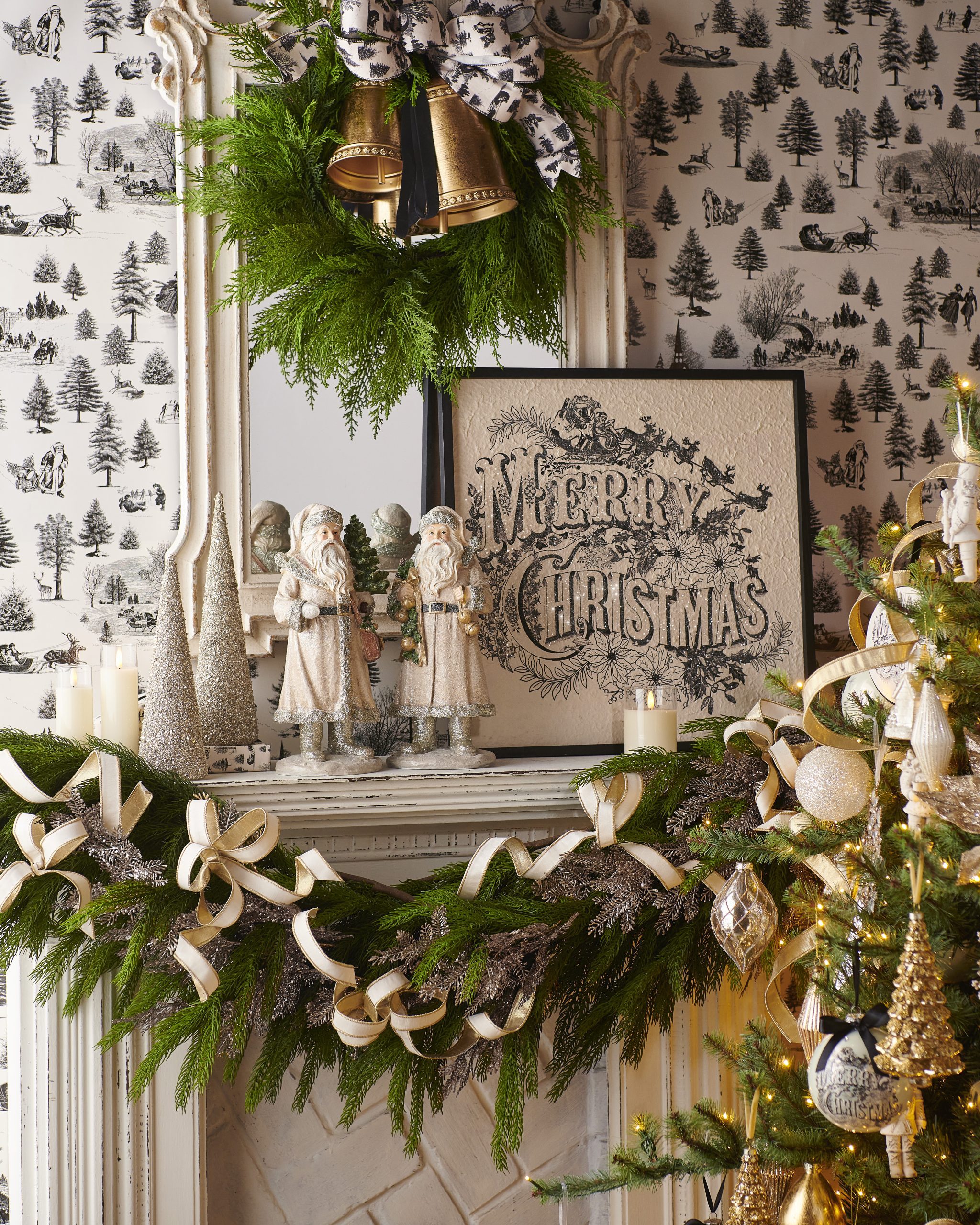 Traditional Mantel with Ornate Garland, Wreath, and Santa Figurines Traditional Mantel with Ornate Garland, Wreath, and Santa Figurines — Christmas Fireplace Decor