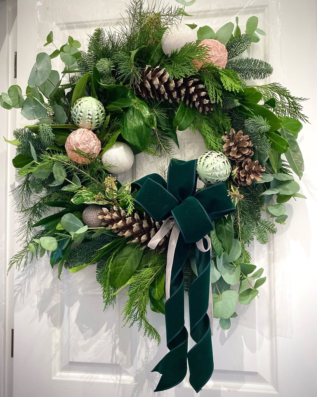 Lush Natural Christmas Wreath with Evergreen and Pinecones Lush Natural Christmas Wreath with Evergreen and Pinecones — christmas decor trends 2026
