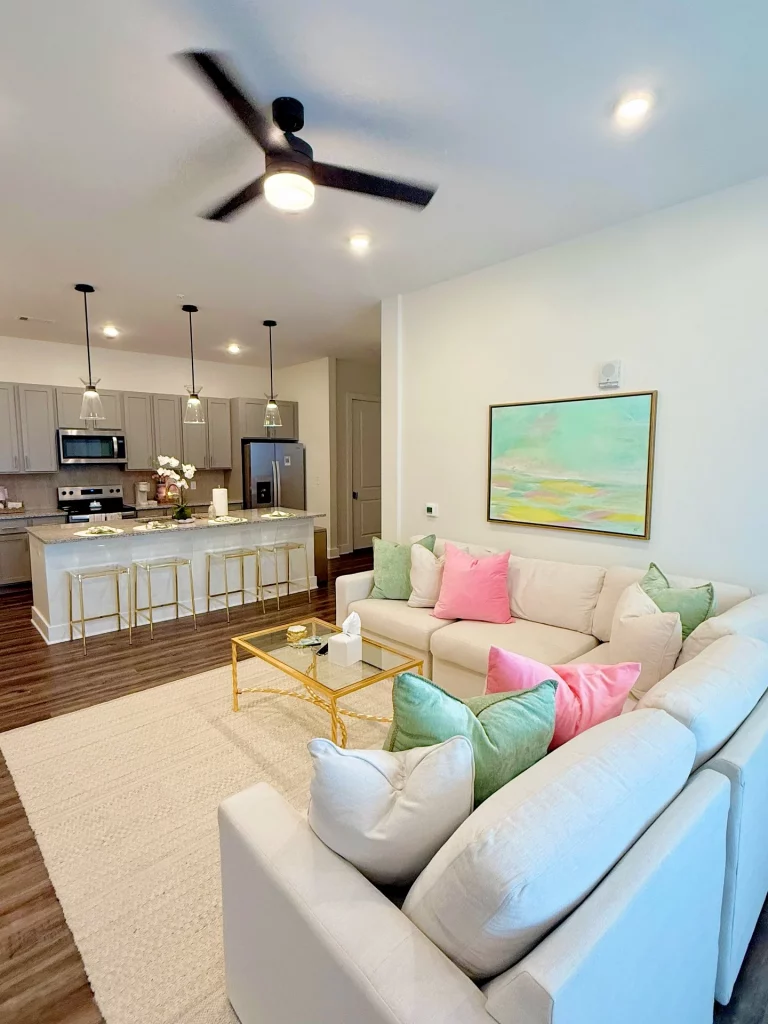 40 Vibey Apartment Living Room Aesthetic Ideas for a Stylish Home