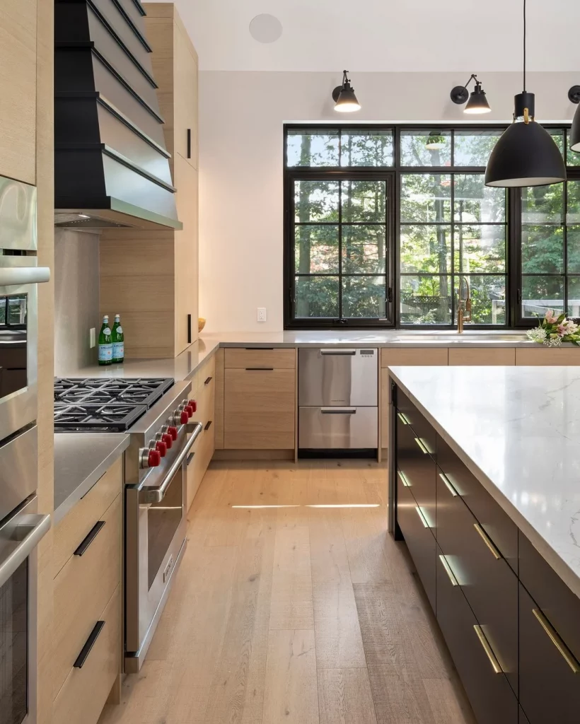34 Minimalist White Oak Kitchen Ideas for a Warm and Modern Home
