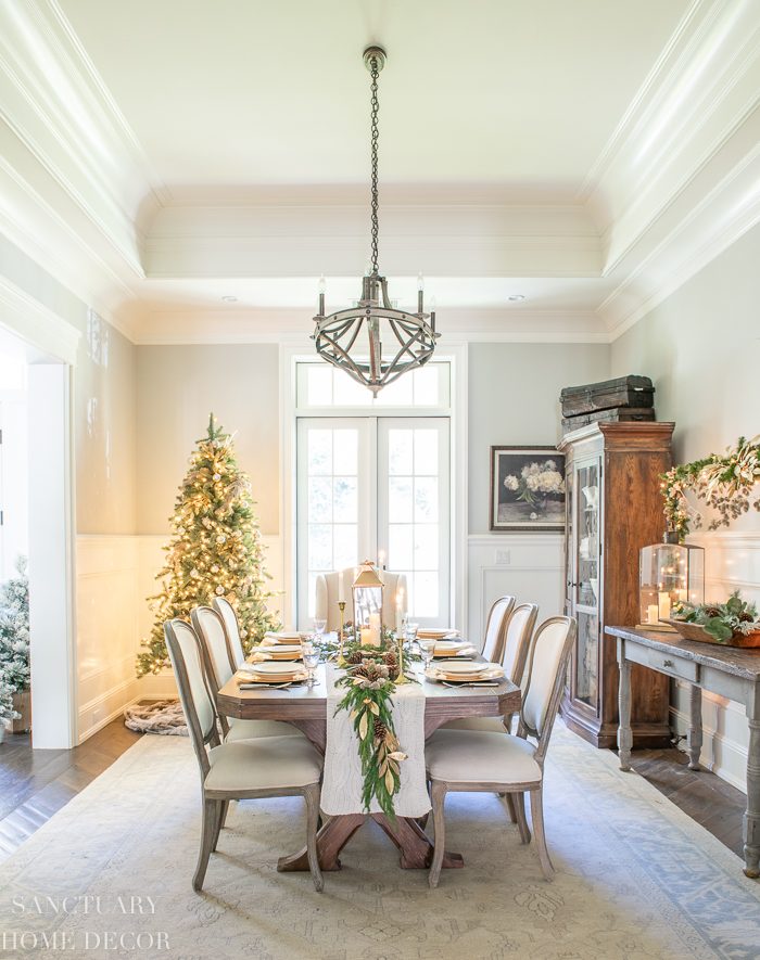 Traditional Dining Room with Neutral Palette and Gold Accents — Christmas Dining Room Decor