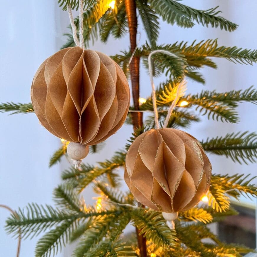 Create Minimalist Paper Honeycomb Ornaments — DIY Christmas Decor
