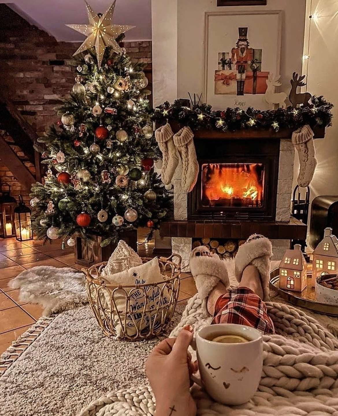 Cozy Hygge Living Room with Fireplace and Tree Cozy Hygge Living Room with Fireplace and Tree — Aesthetic Christmas Decor