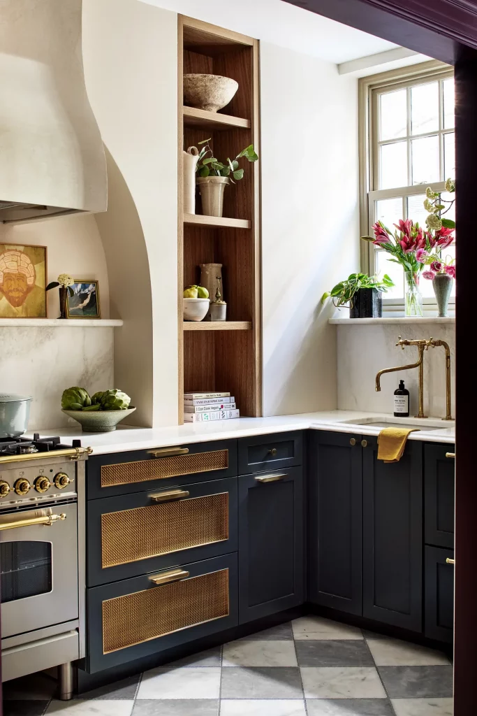 42 Modern Small Kitchen Design Ideas For Maximizing Space