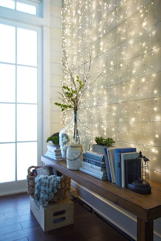 25 Chic String Lights Ideas For Entryways - DigsDigs