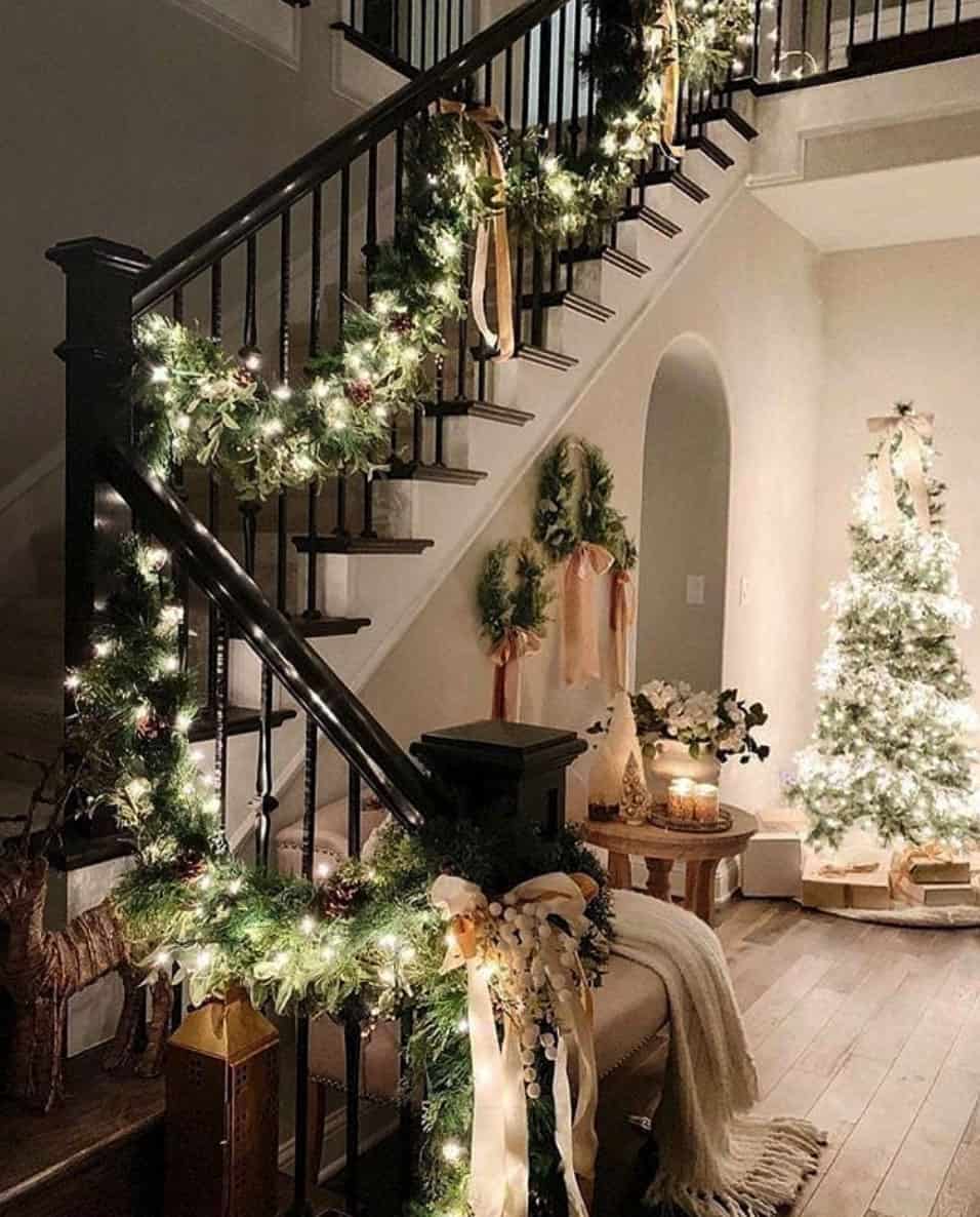 Grand Staircase with Twinkling Fairy Lights Grand Staircase with Twinkling Fairy Lights — Christmas Staircase Decor