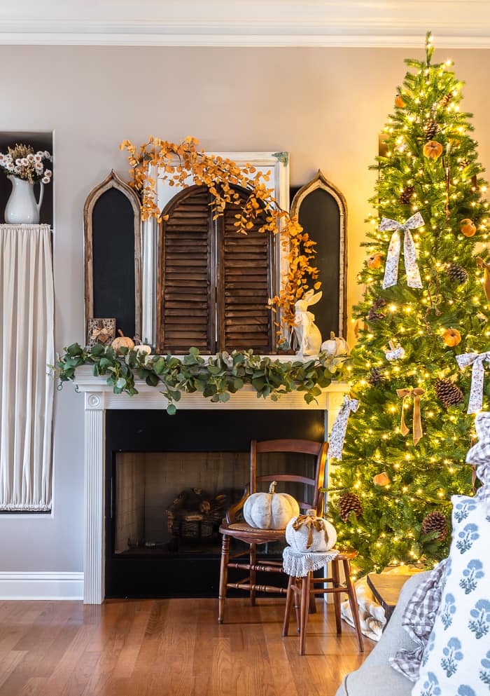 Farmhouse Christmas Tree Blended with Fall Mantle Decor — Christmas Tree Decorating