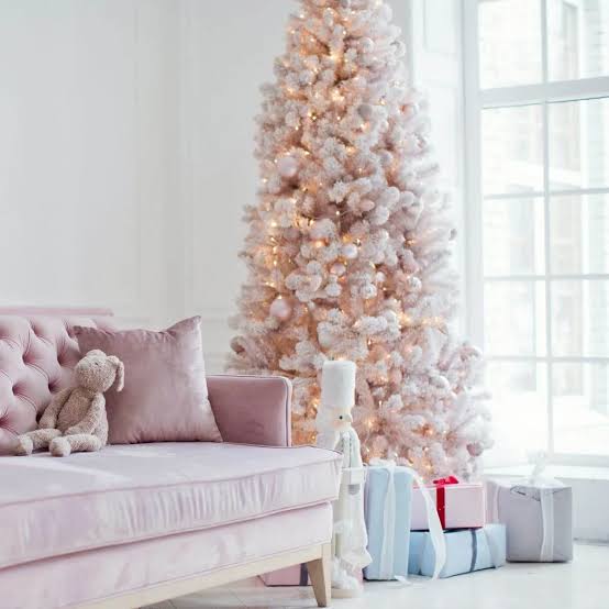 Modern Pink Velvet Sofa and Flocked Christmas Tree — Pink Christmas Decor