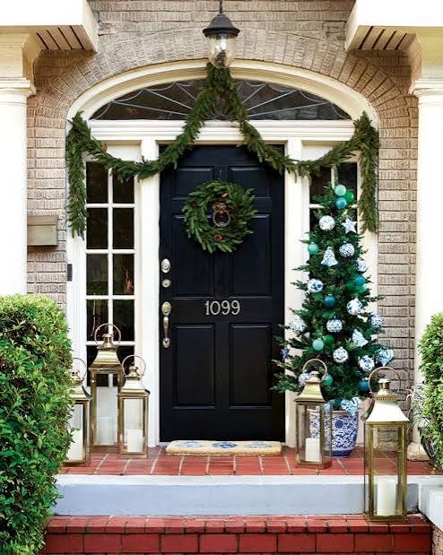 Festive Black Door with a Modern Christmas Tree Accent — Christmas House Exterior Decor
