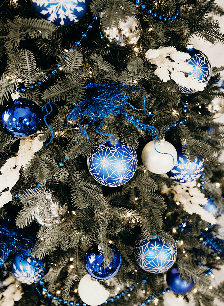 Modern Blue, Silver, and White Christmas Tree Modern Blue, Silver, and White Christmas Tree — Blue Christmas Decor