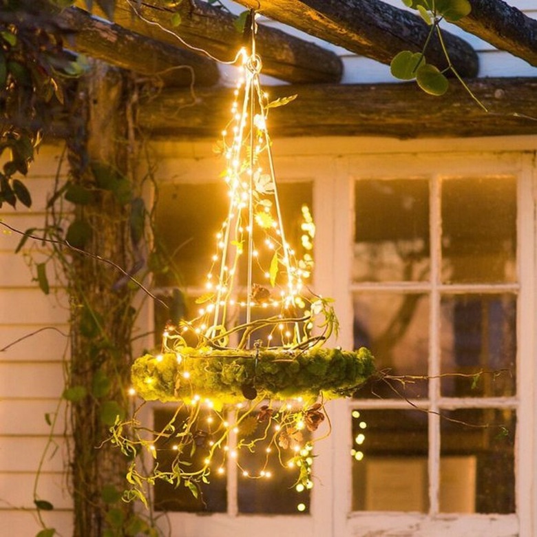 Rustic Moss and Branch Hanging Light Fixture — Christmas Light Display Ideas