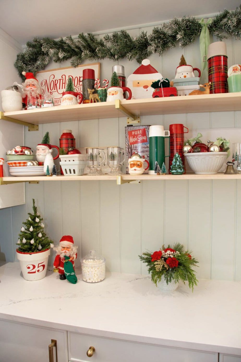 Kitschy Kitchen Shelves with Santa Figures and Plaid Kitschy Kitchen Shelves with Santa Figures and Plaid — Christmas Shelf Decor