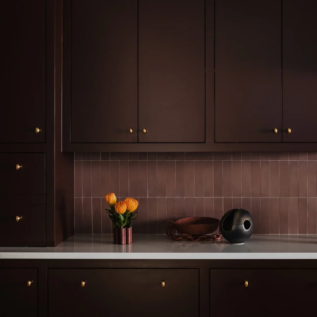 35 Aubergine Kitchen Ideas for a Stylish Modern Home